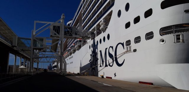 msc meraviglia msc divina berlin  queen mary sunday 07042019 2